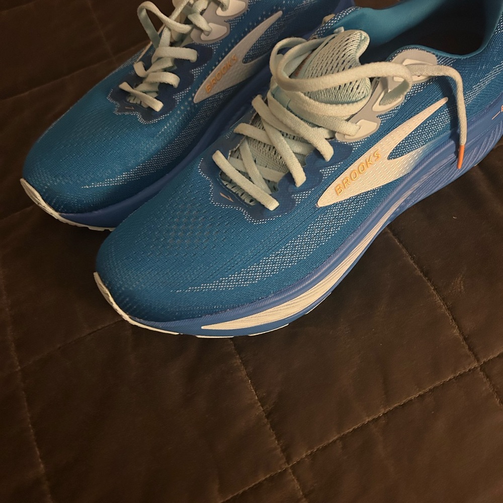 Brooks Blue and Orange Athletic Shoes - Picture 10 of 10